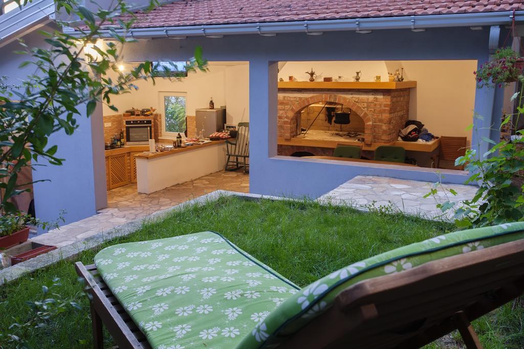 Guesthouse Hortenzija โมสตาร์ ภายนอก รูปภาพ