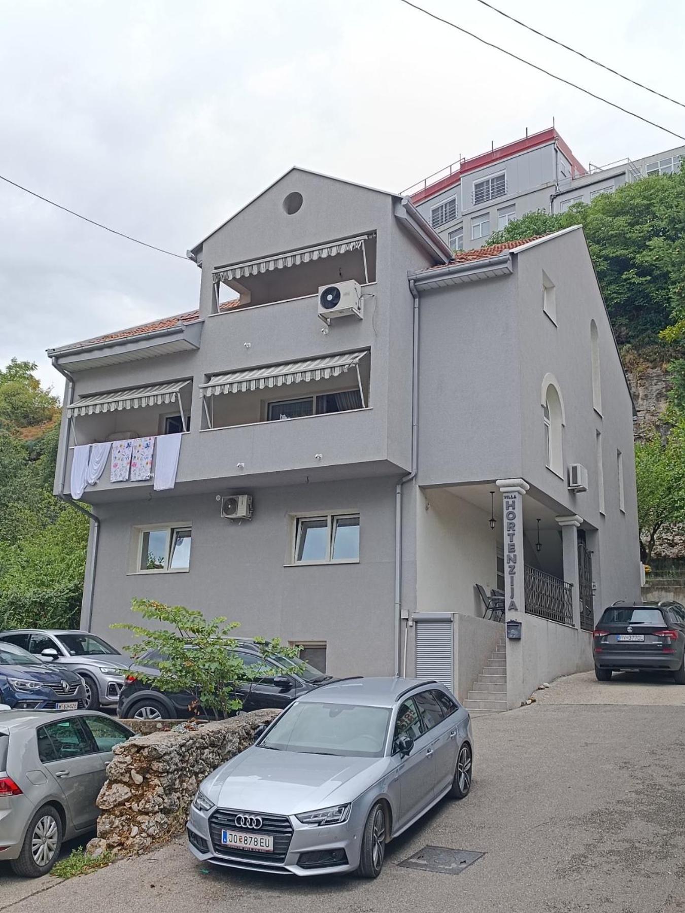 Guesthouse Hortenzija โมสตาร์ ภายนอก รูปภาพ