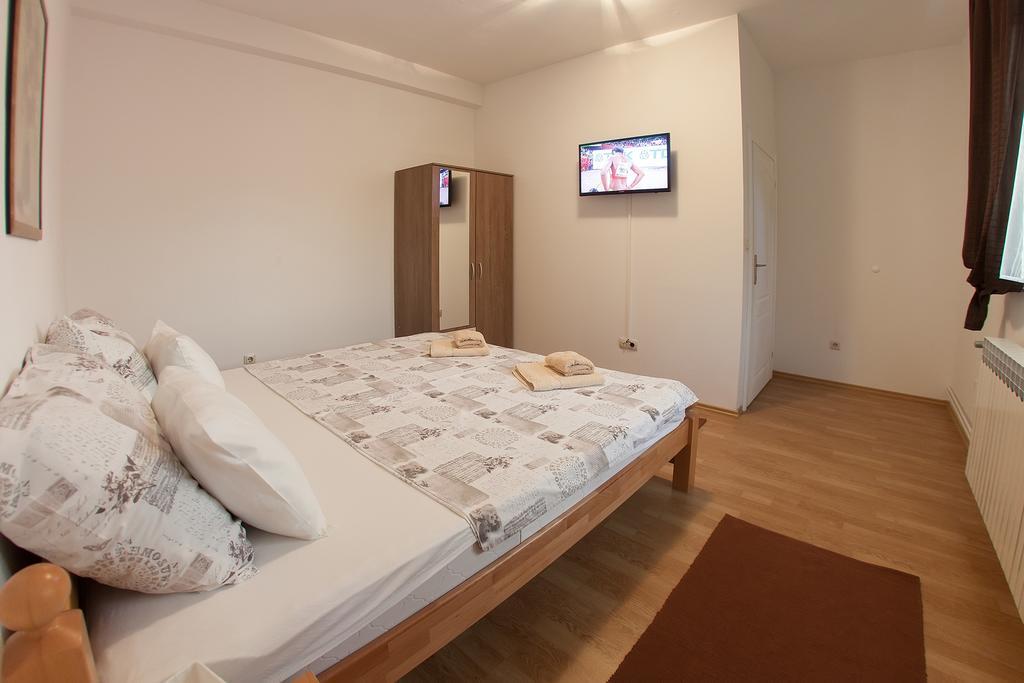 Guesthouse Hortenzija โมสตาร์ ห้อง รูปภาพ