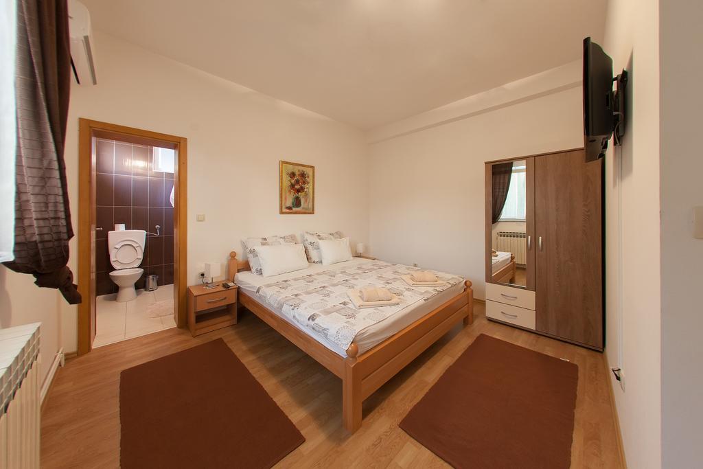 Guesthouse Hortenzija โมสตาร์ ห้อง รูปภาพ