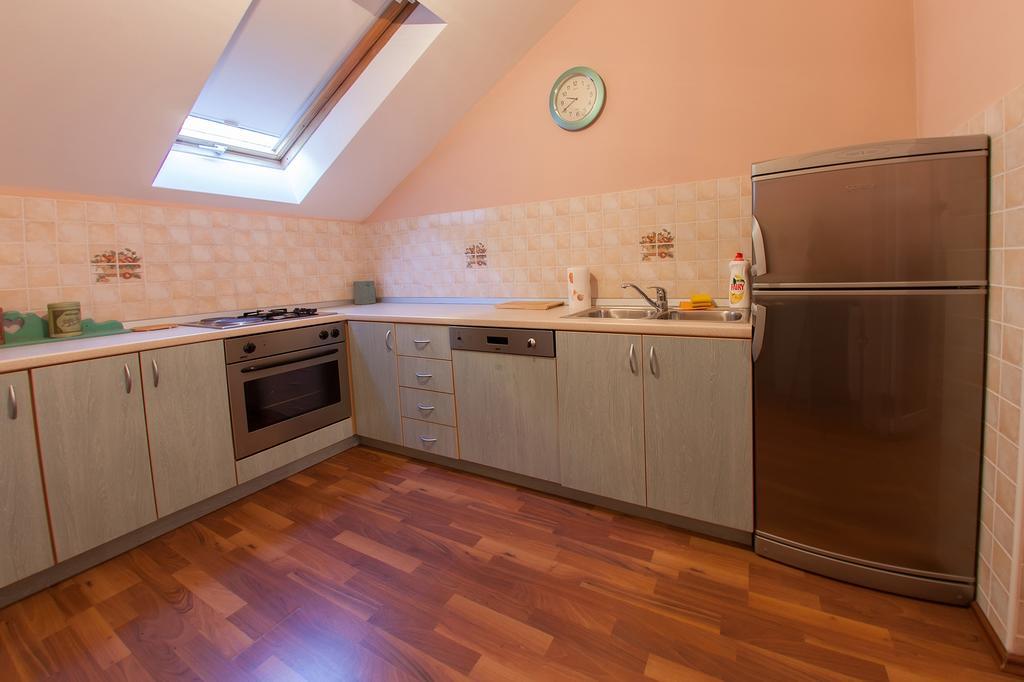 Guesthouse Hortenzija โมสตาร์ ห้อง รูปภาพ