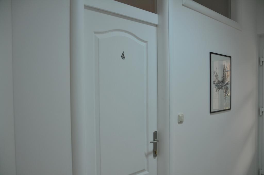 Guesthouse Hortenzija โมสตาร์ ภายนอก รูปภาพ