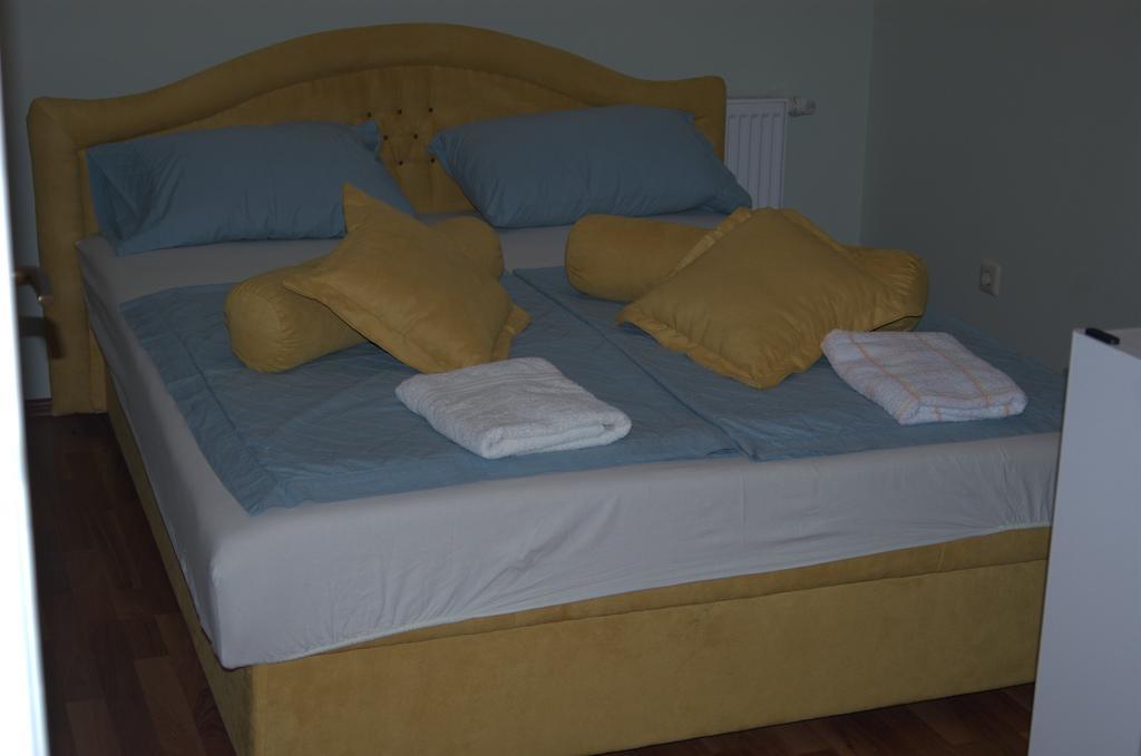 Guesthouse Hortenzija โมสตาร์ ห้อง รูปภาพ